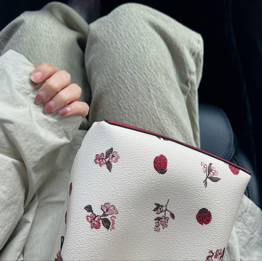 Coach White and Red Floral Bag - Picture 8 of 8